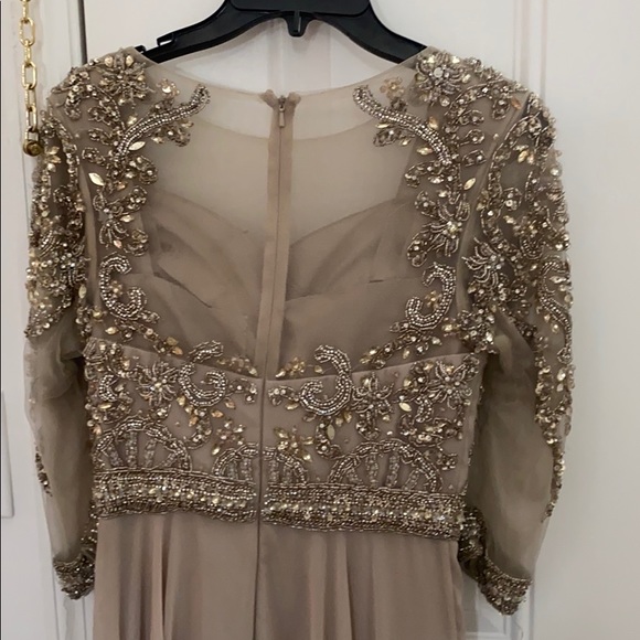 Dress - Picture 3 of 3